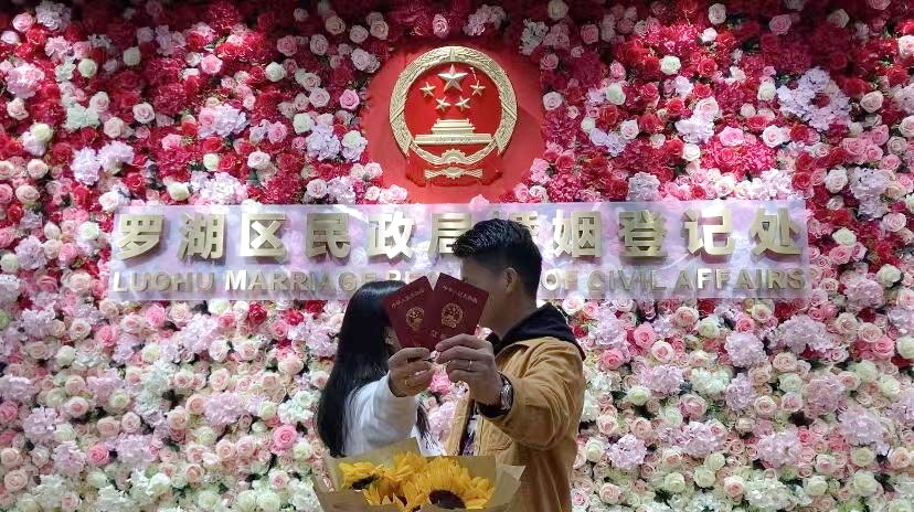 “520”扎堆登記結(jié)婚？每天過(guò)得像“520”更重要
