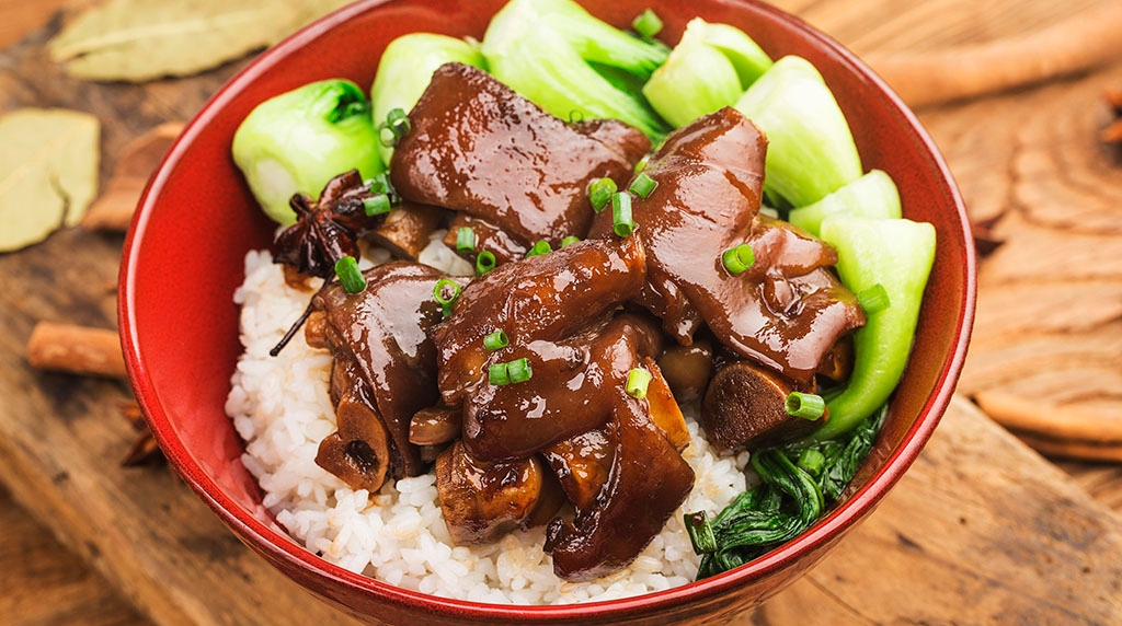 療愈心靈的，可能只是一份平凡的豬腳飯